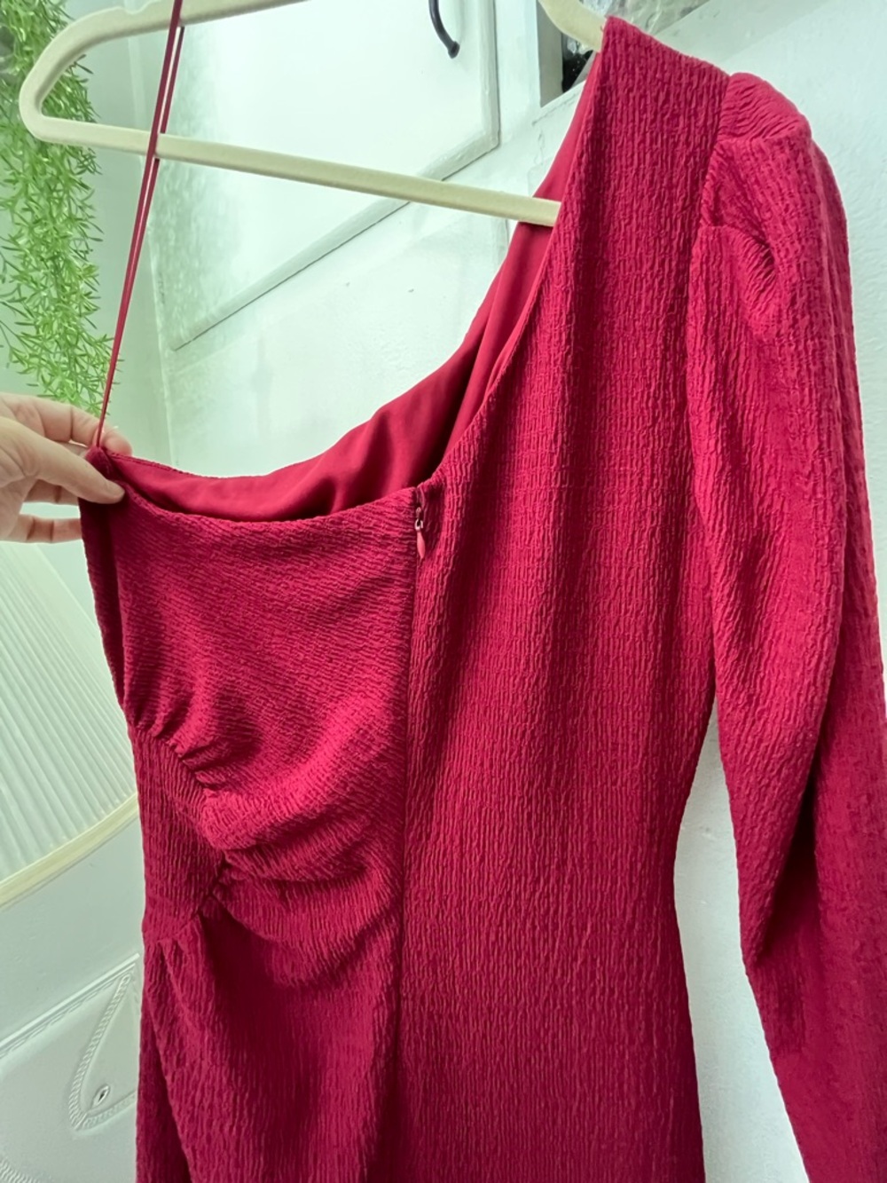 Asymmetric One-Shoulder Red wine Midi Dress - Picture 5 of 7